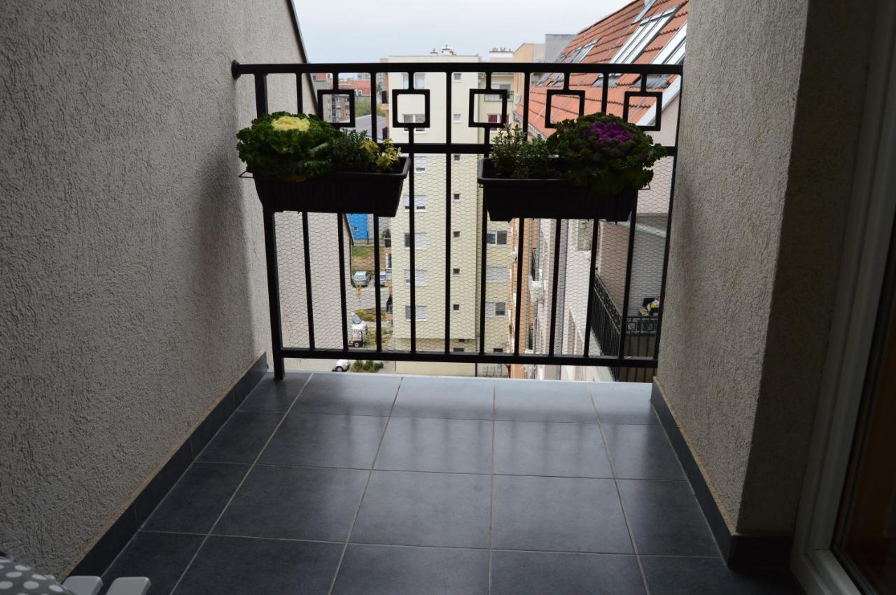 Apartman Mile Lejlighed Subotica Eksteriør billede